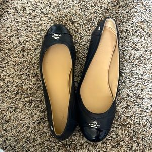 Like new Coach ballet flats